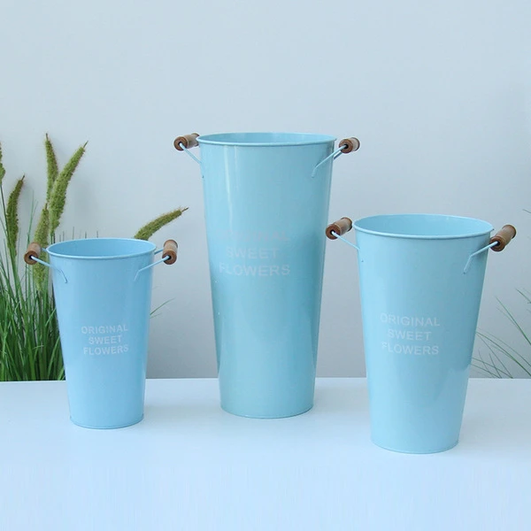 মেটাল ফ্লাওয়ার বাকেট (Metal Flower Bucket)