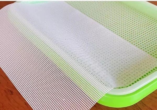 মাইক্রোগ্রিন ট্রে ও সিলিকন ম্যাট (Microgreen Tray and Silicone Mat)