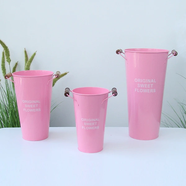 মেটাল ফ্লাওয়ার বাকেট (Metal Flower Bucket)